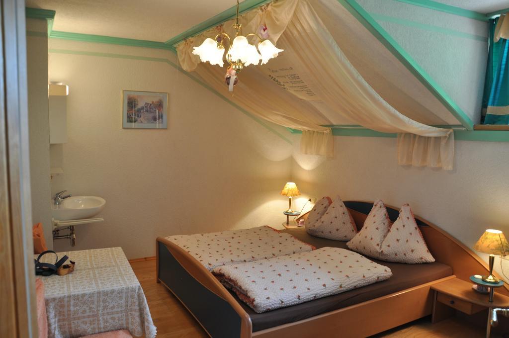 Almen-Kraeuter-Oberreiter Apartment Dellach im Drautal Екстериор снимка