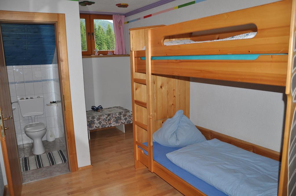 Almen-Kraeuter-Oberreiter Apartment Dellach im Drautal Екстериор снимка