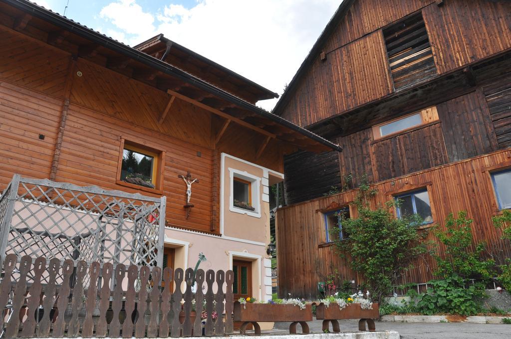 Almen-Kraeuter-Oberreiter Apartment Dellach im Drautal Екстериор снимка