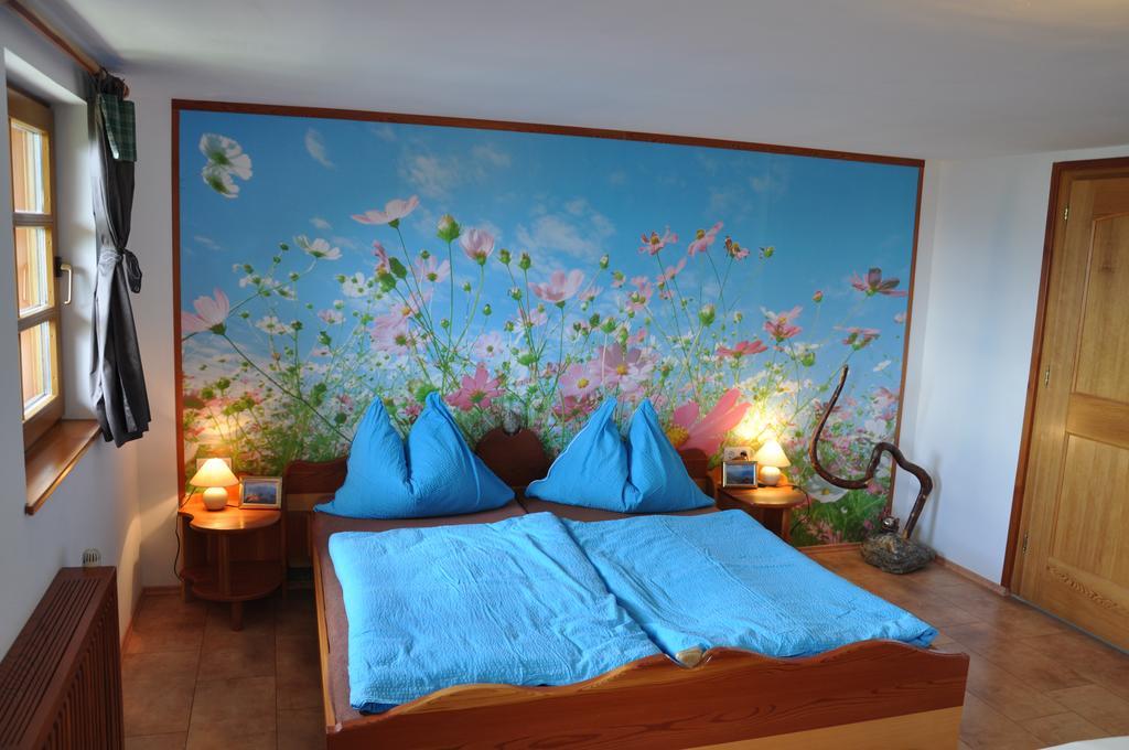 Almen-Kraeuter-Oberreiter Apartment Dellach im Drautal Екстериор снимка